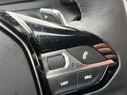 Photo 81 Peugeot 208  Hybrid 136 e-DCS6