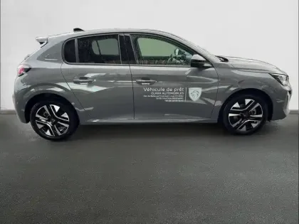 Photo 37 Peugeot 208  Hybrid 136 e-DCS6