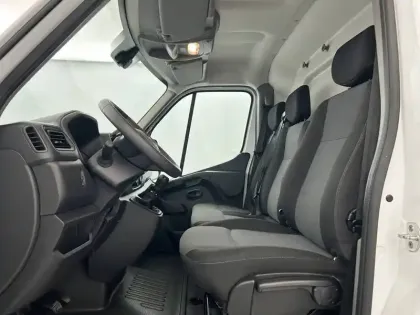 Photo 17 Renault Master  FGN TRAC F3500 L3H3 BLUE DCI 135