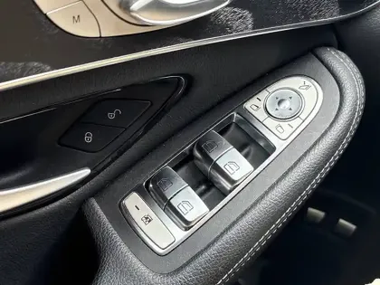 Photo 20 Mercedes GLC  Coupé 300 e 9G-Tronic 4Matic
