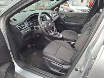 Photo 13 Renault Captur  E-Tech 145