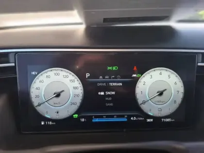 Photo 45 Hyundai Tucson  1.6 T-GDI 265 HTRAC Plug-in BVA6
