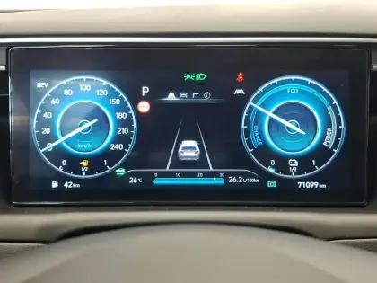 Photo 83 Hyundai Tucson  1.6 T-GDI 265 HTRAC Plug-in BVA6