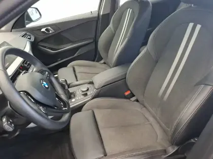 Photo 12 BMW Serie 1 116i 109 ch