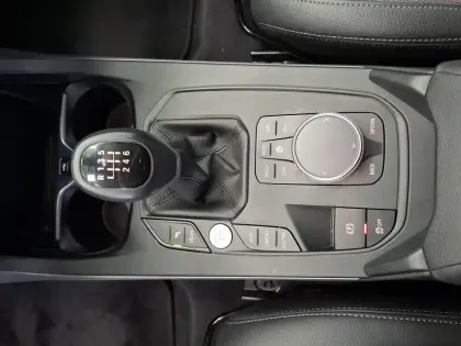 Photo 33 BMW Serie 1 116i 109 ch