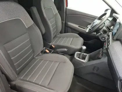 Photo 8 Dacia Jogger  TCe 110 7 places