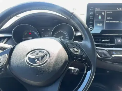 Photo 29 Toyota C-HR  Hybride 122h
