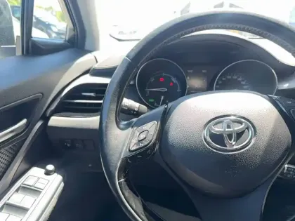 Photo 28 Toyota C-HR  Hybride 122h