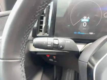 Photo 30 Renault Megane  E-Tech EV40 130ch standard charge
