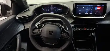 Photo 22 Peugeot 2008  Hybrid 145 e-DCS6