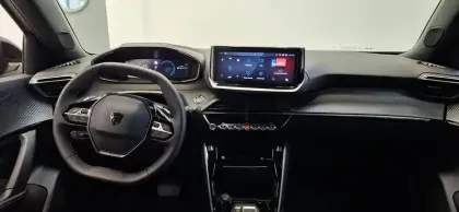 Photo 21 Peugeot 2008  Hybrid 145 e-DCS6
