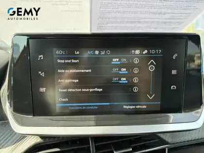 Photo 18 Peugeot 208  PureTech 100 S&S BVM6