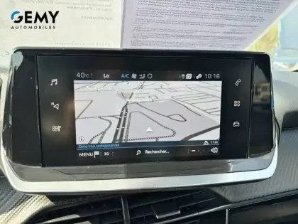 Photo 13 Peugeot 208  PureTech 100 S&S BVM6