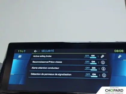 Photo 16 Peugeot 208  Electrique 50 kWh 136ch