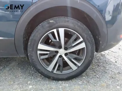 Photo 10 Peugeot 5008  PureTech 130ch S&S EAT8