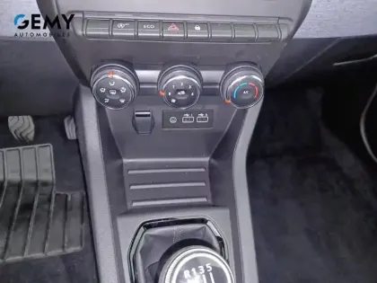 Photo 13 Renault Clio  TCe 90