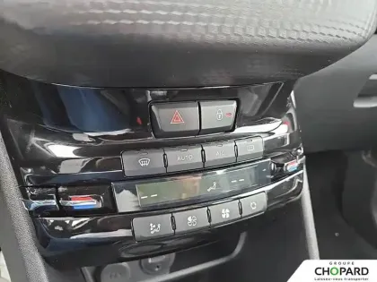 Photo 21 Peugeot 2008  1.2 PureTech 110ch S&S BVM5