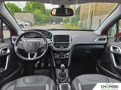 Photo 11 Peugeot 2008  1.2 PureTech 110ch S&S BVM5