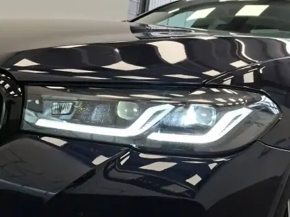 Photo 38 BMW Serie 5 545e TwinPower Turbo xDrive 394 ch BVA8