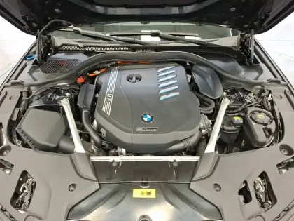Photo 12 BMW Serie 5 545e TwinPower Turbo xDrive 394 ch BVA8