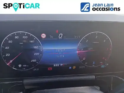 Photo 9 Mercedes GLA  180 d 8G-DCT