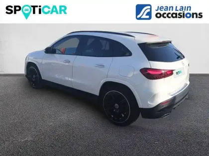 Photo 6 Mercedes GLA  180 d 8G-DCT