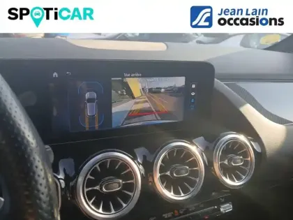 Photo 18 Mercedes GLA  180 d 8G-DCT