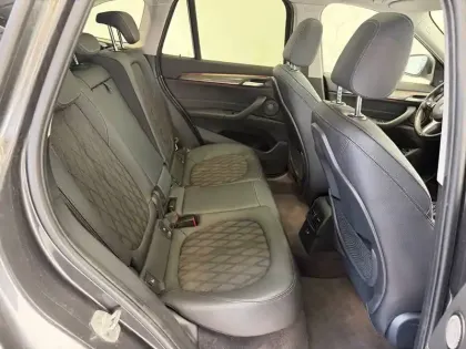 Photo 12 BMW X1  xDrive 25e 220 ch BVA6