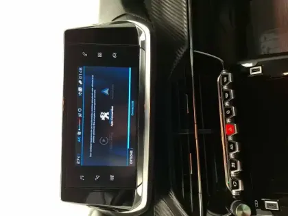 Photo 13 Peugeot 208  PureTech 75 S&S BVM5