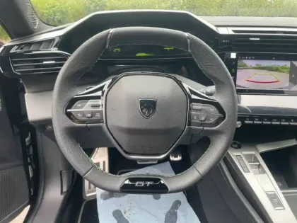 Photo 8 Peugeot 308  SW Hybrid 145 e-DCS6