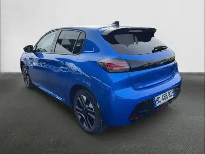 Photo 33 Peugeot 208  Hybrid 100 e-DCS6