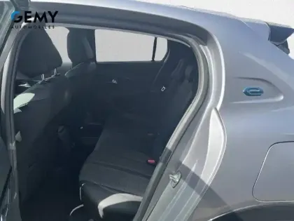 Photo 9 Peugeot 208  Electrique 50 kWh 136ch