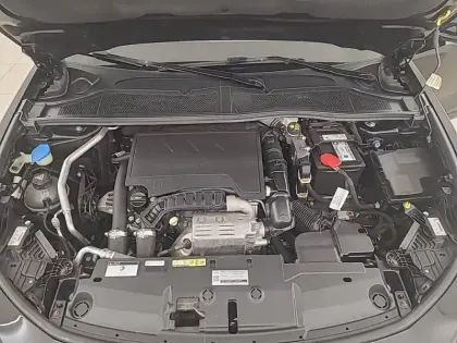 Photo 29 Peugeot 408  PureTech 130 ch S&S EAT8