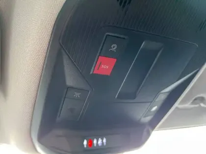 Photo 36 Peugeot 308  Hybrid 136 e-DCS6