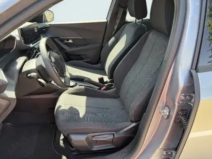 Photo 10 Peugeot 2008  Hybrid 110 e-DCS6