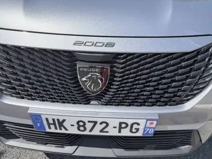 Photo 17 Peugeot 2008  Hybrid 110 e-DCS6