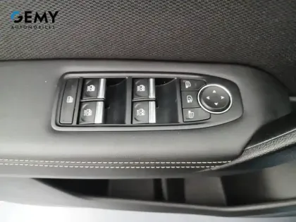 Photo 11 Renault Symbioz  E-Tech full hybrid 145