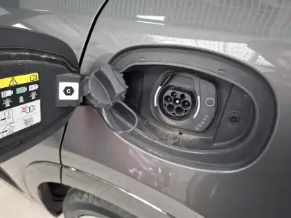 Photo 38 Alfa Romeo Tonale  1.3 Hybride Rechargeable PHEV 280ch AT6 Q4