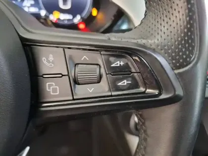 Photo 23 Alfa Romeo Tonale  1.3 Hybride Rechargeable PHEV 280ch AT6 Q4