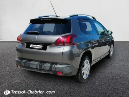 Photo 12 Peugeot 2008  1.2 PureTech 82ch BVM5 Style
