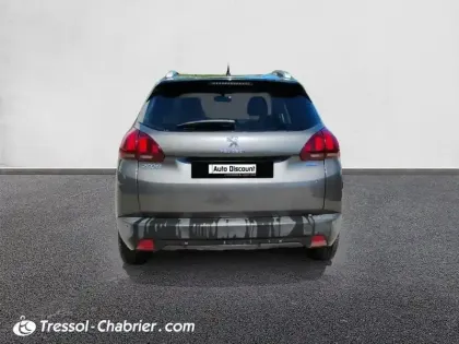 Photo 16 Peugeot 2008  1.2 PureTech 82ch BVM5 Style