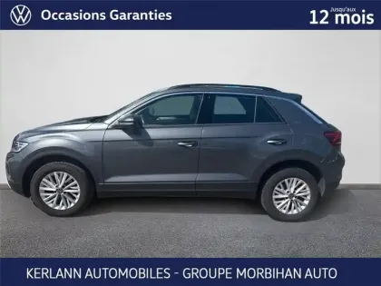 Photo 6 Volkswagen T-roc 1.0 TSI 110 START/STOP BVM6