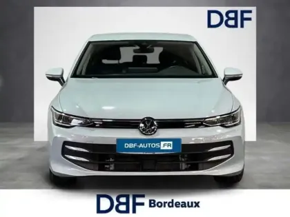 Photo 6 Volkswagen Golf 1.5 eHybrid 204 DSG6 VW Edition