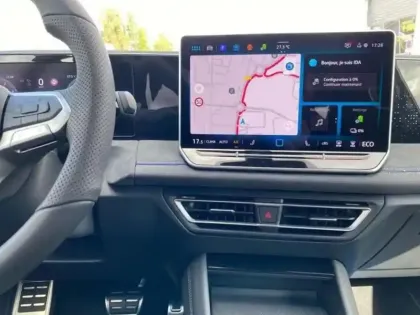 Photo 19 Volkswagen Tiguan NOUVEAU 1.5 EHYBRID 204CH DSG6 R