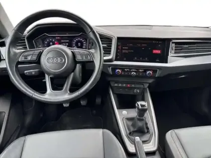 Photo 7 Audi A1 CITYCARVER 30 TFSI 116 ch BVM6 Design Luxe