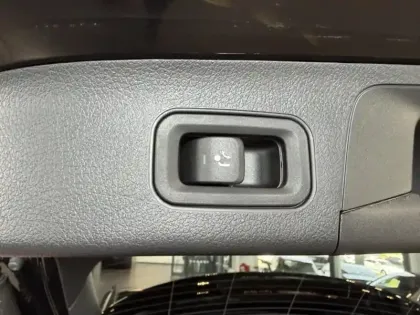 Photo 32 Mercedes GLA 200 d