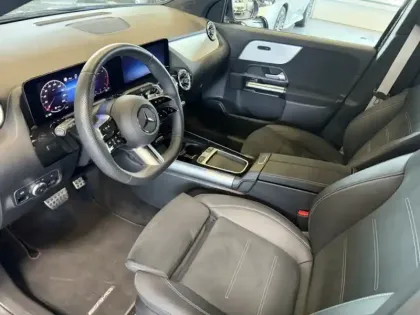 Photo 38 Mercedes GLA 200 d