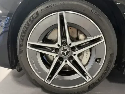 Photo 8 Mercedes Classe C  300 e Hybrid EQ Berli