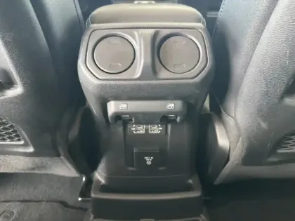 Photo 18 Jeep Wrangler Plug-In Hybrid Rubicon 4xe