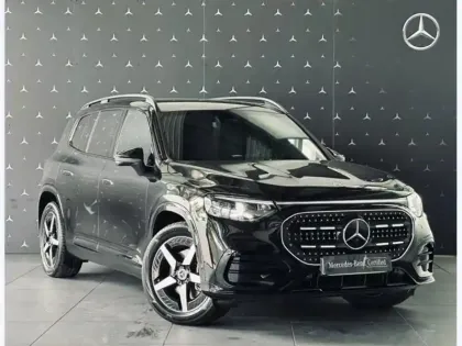 Photo 6 Mercedes GLB 200 AMG Line